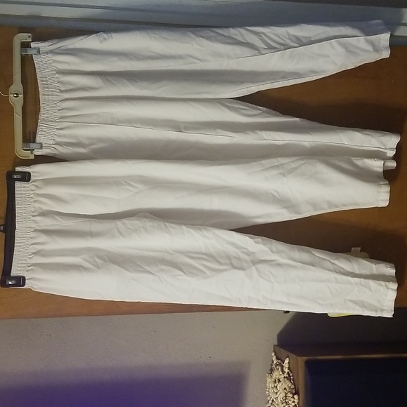 Bundle of 2 White Scrub Pants Size Medium: TYB16 - Picture 6 of 6
